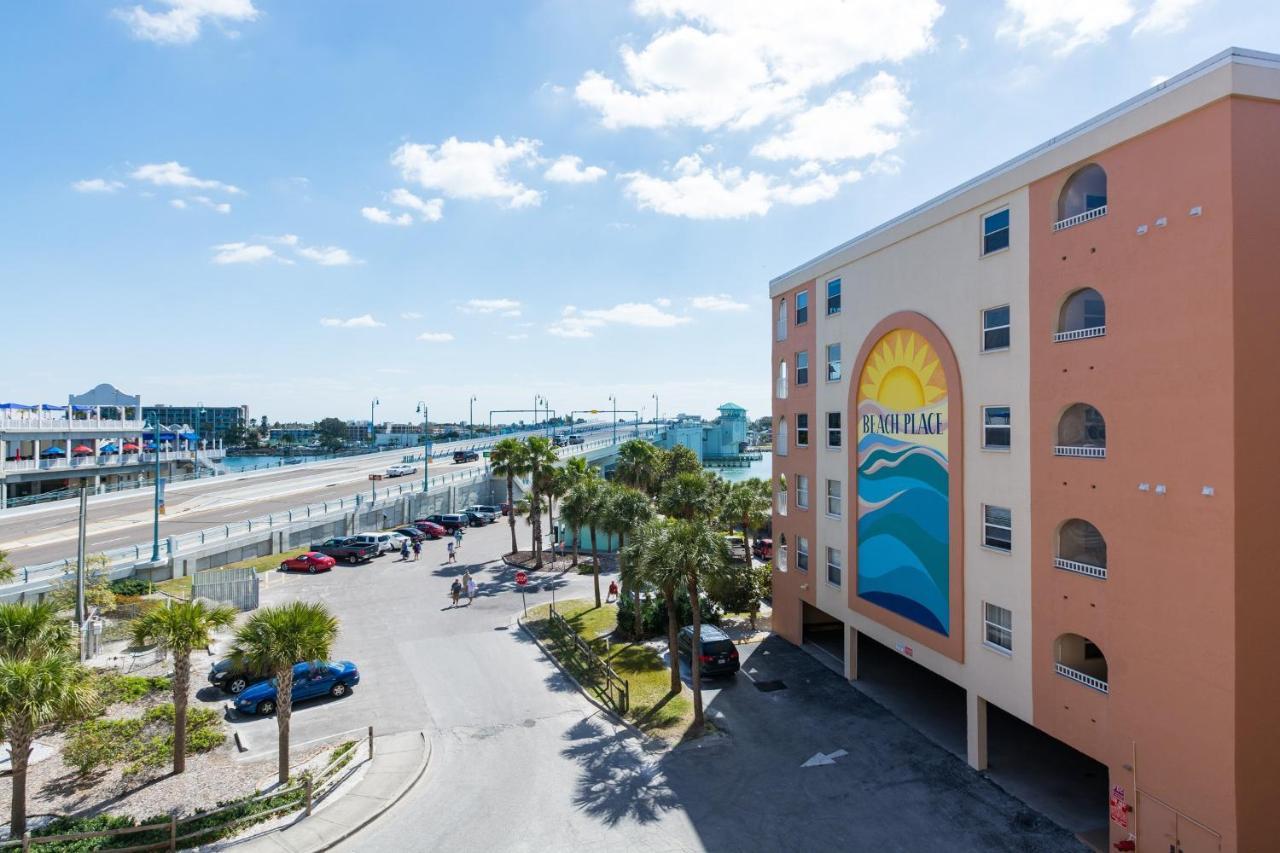 301 Beach Place Condos St. Pete Beach Ngoại thất bức ảnh
